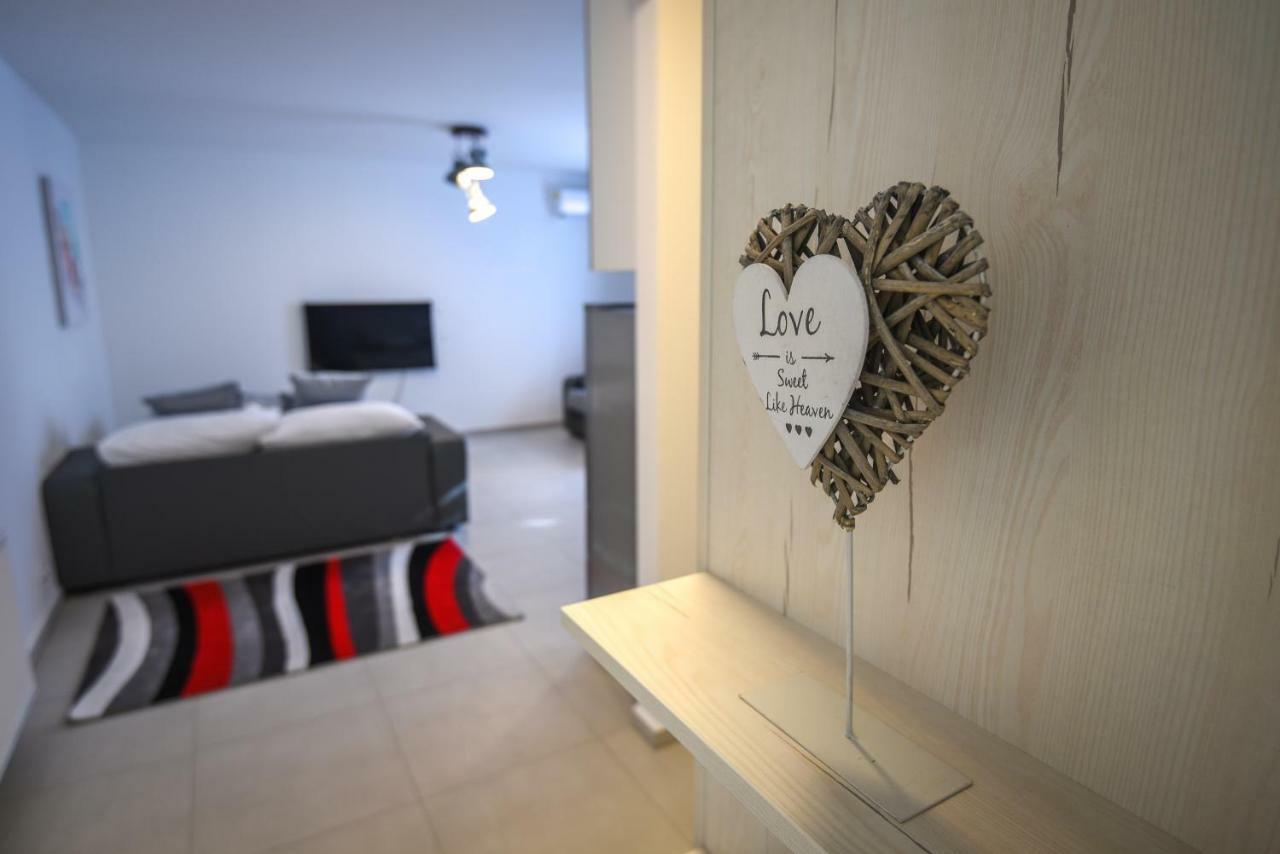 Francesca Apartman ชิโอฟก ภายนอก รูปภาพ